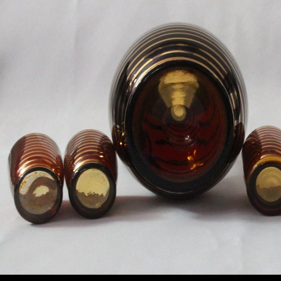Gorgeous MCM Glass Decanter Set | Vintage Decanter with Glasses - Picture 7 of 16